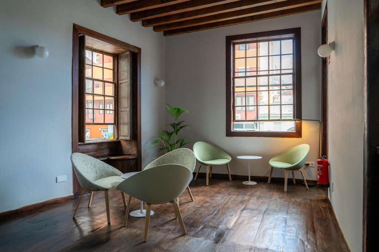 Hostelit, Capsule Hostel Santa Cruz de la Palma  Bagian luar foto